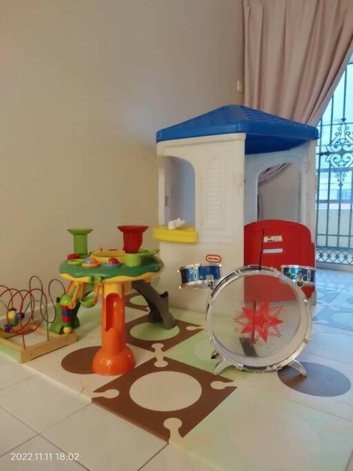 Rawang Conner Lot Homestay מראה חיצוני תמונה