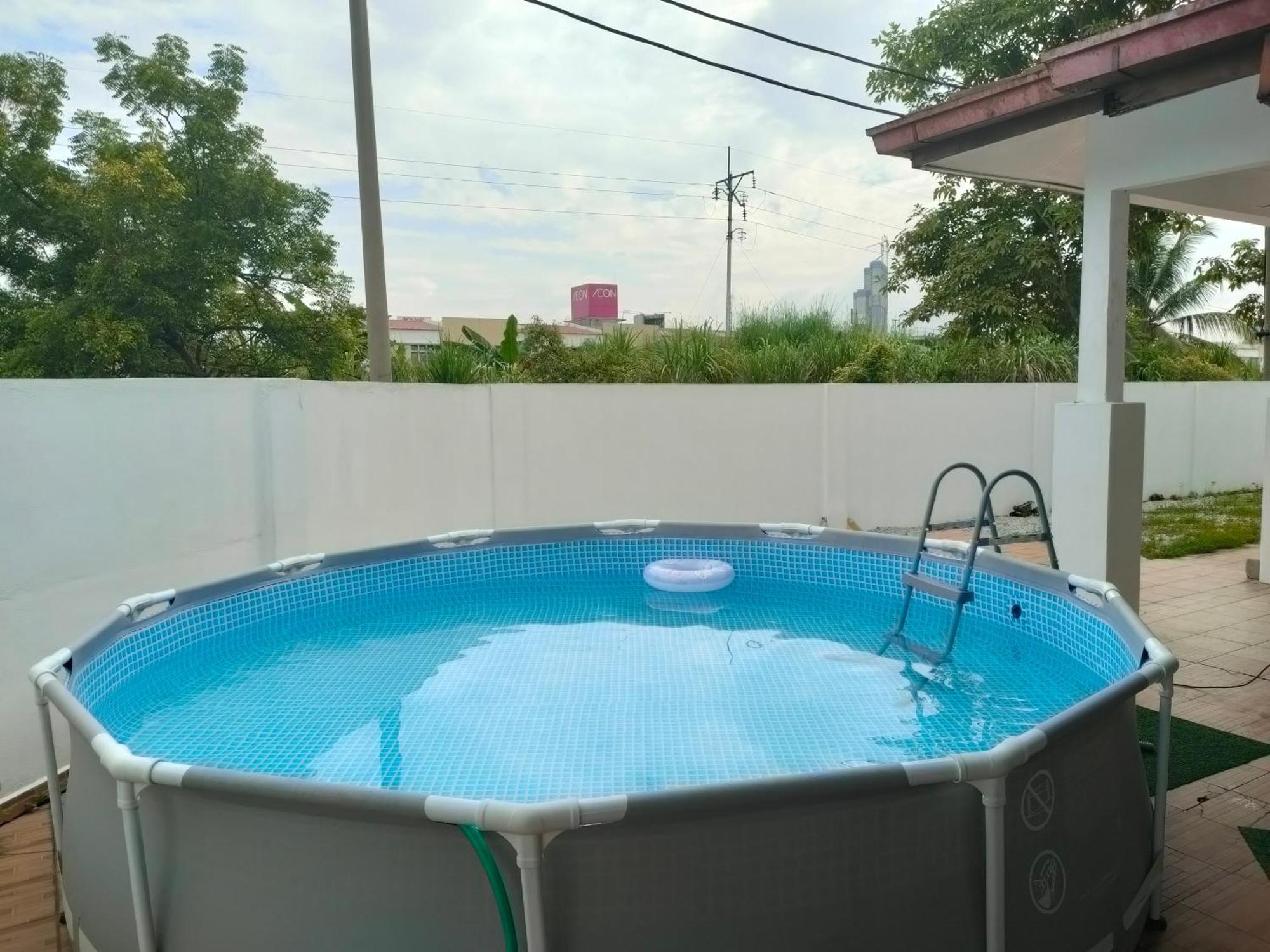 Rawang Conner Lot Homestay מראה חיצוני תמונה
